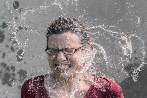 Jak uzyskać efekt długotrwałego i trwałego manicure: Porady i techniki dla pięknych paznokci